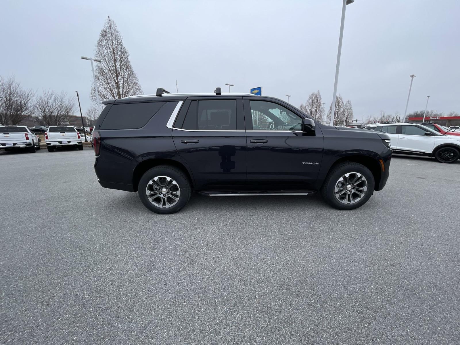 2025 Chevrolet Tahoe Vehicle Photo in BENTONVILLE, AR 72712-4322