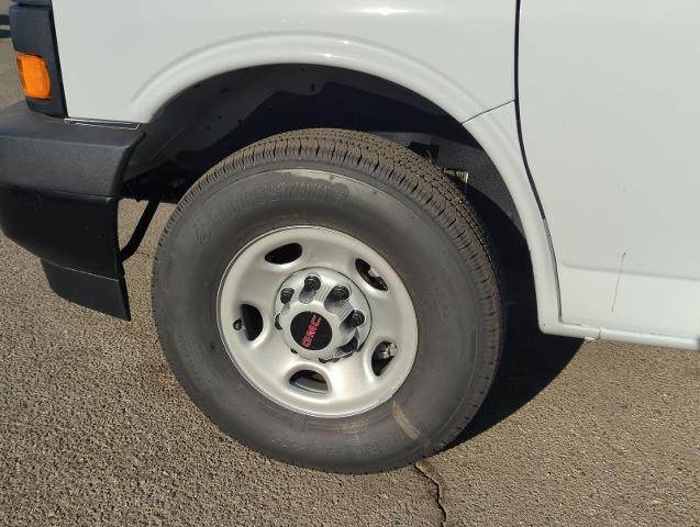2025 GMC Savana Cargo 2500 Vehicle Photo in PASADENA, CA 91107-3803