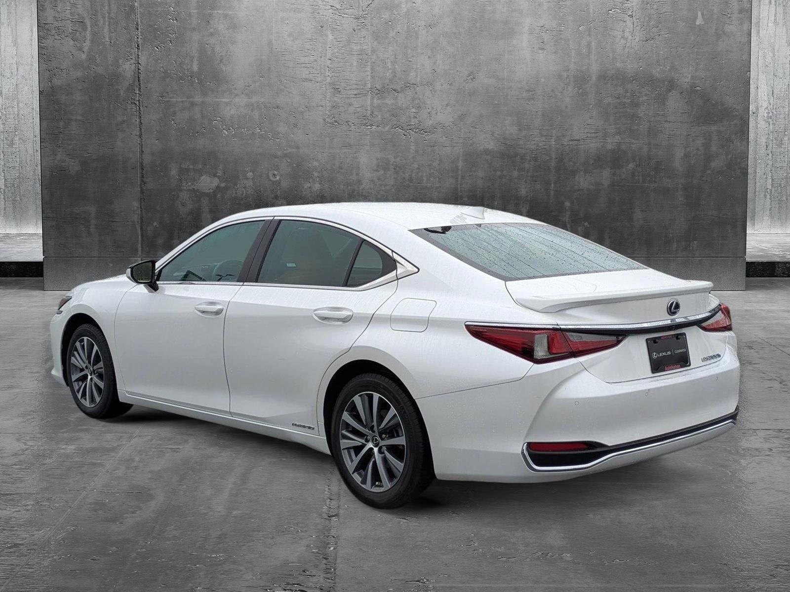 2021 Lexus ES 300h Vehicle Photo in Clearwater, FL 33761