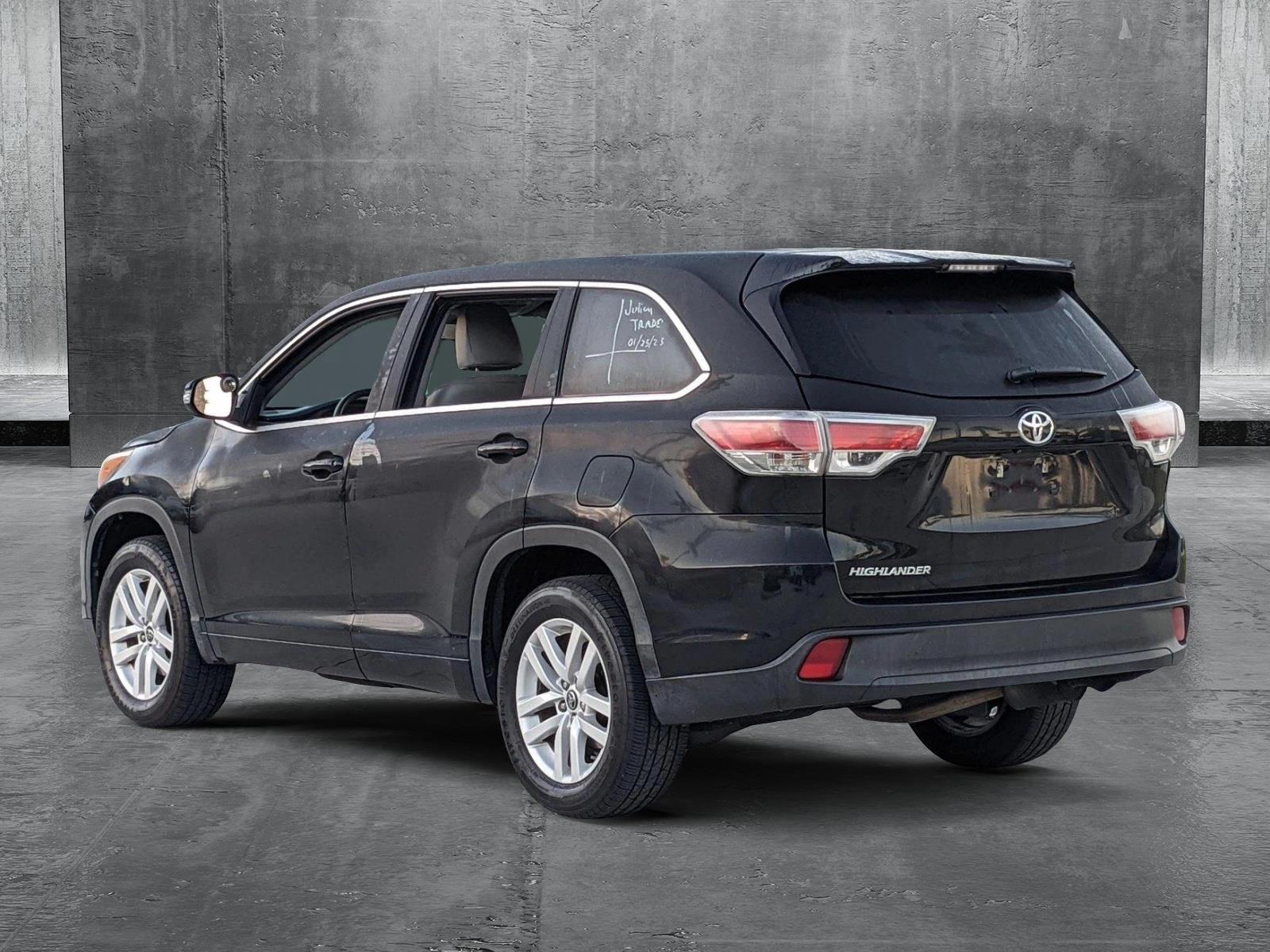 2016 Toyota Highlander Vehicle Photo in Davie, FL 33331