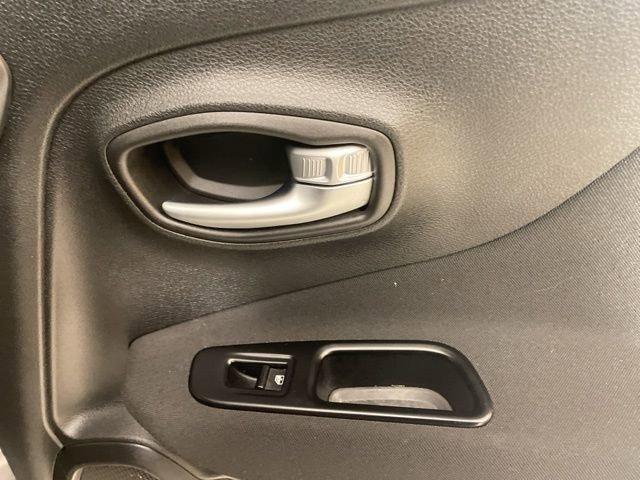 2021 Jeep Renegade Vehicle Photo in PHOENIX, AZ 85014-3381
