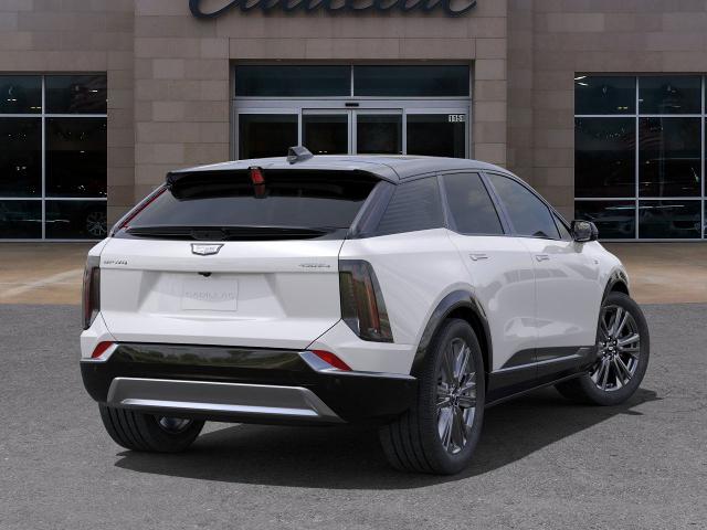 2025 Cadillac OPTIQ Vehicle Photo in KANSAS CITY, MO 64114-4545