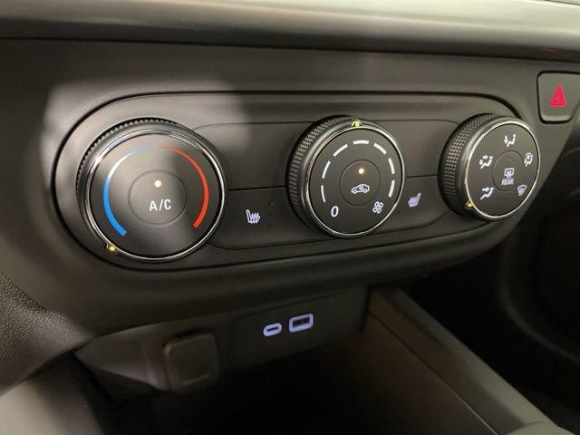 2025 Chevrolet Trax Vehicle Photo in PHOENIX, AZ 85014-3381