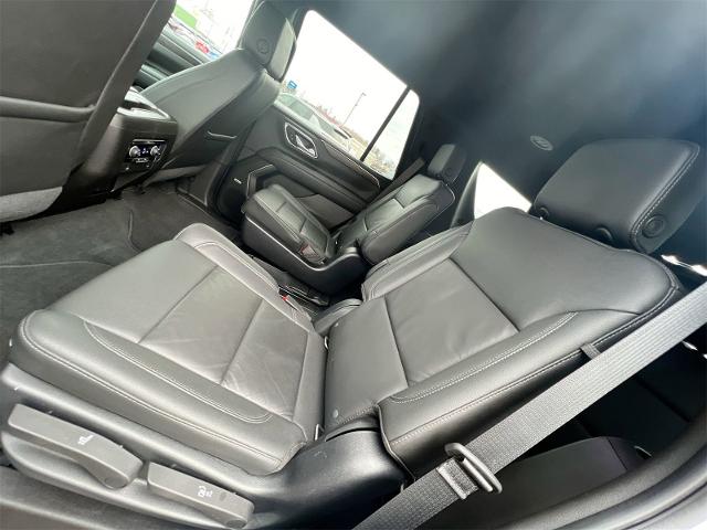 2021 Chevrolet Tahoe Vehicle Photo in MASSENA, NY 13662-2255