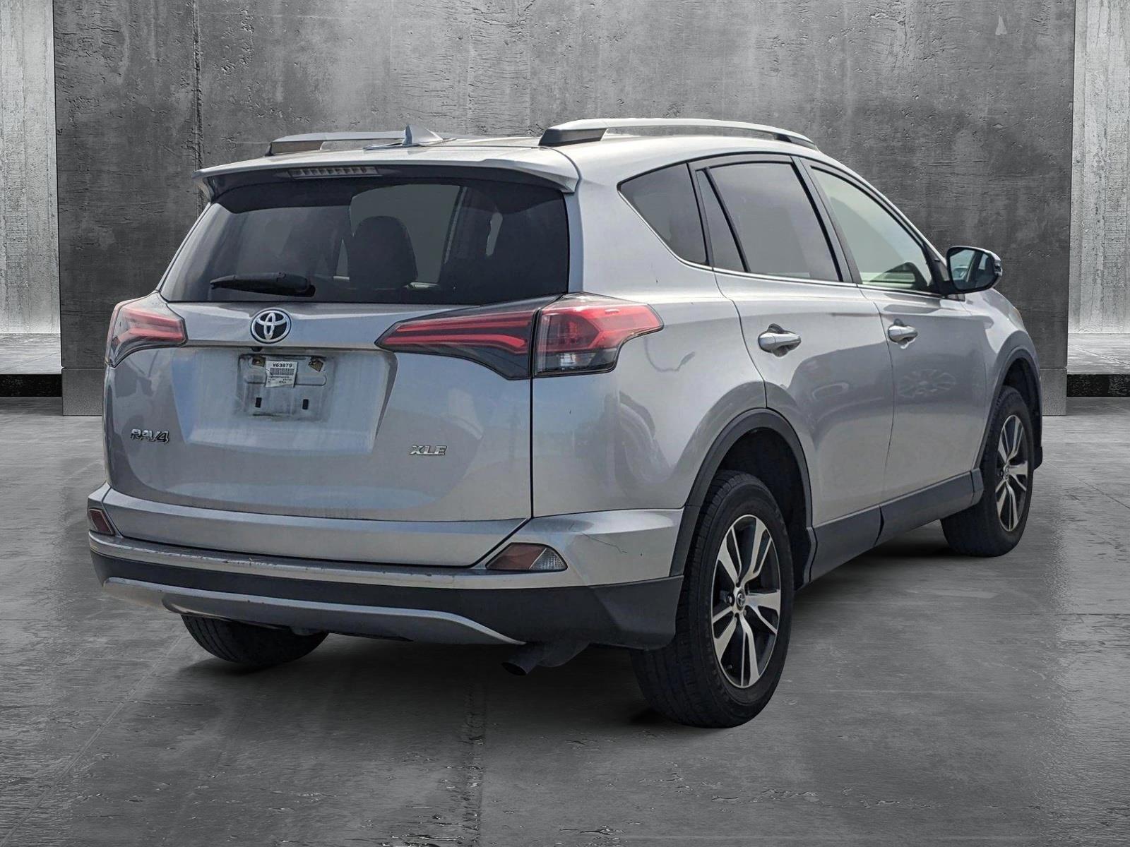 2018 Toyota RAV4 Vehicle Photo in MIAMI, FL 33172-3015