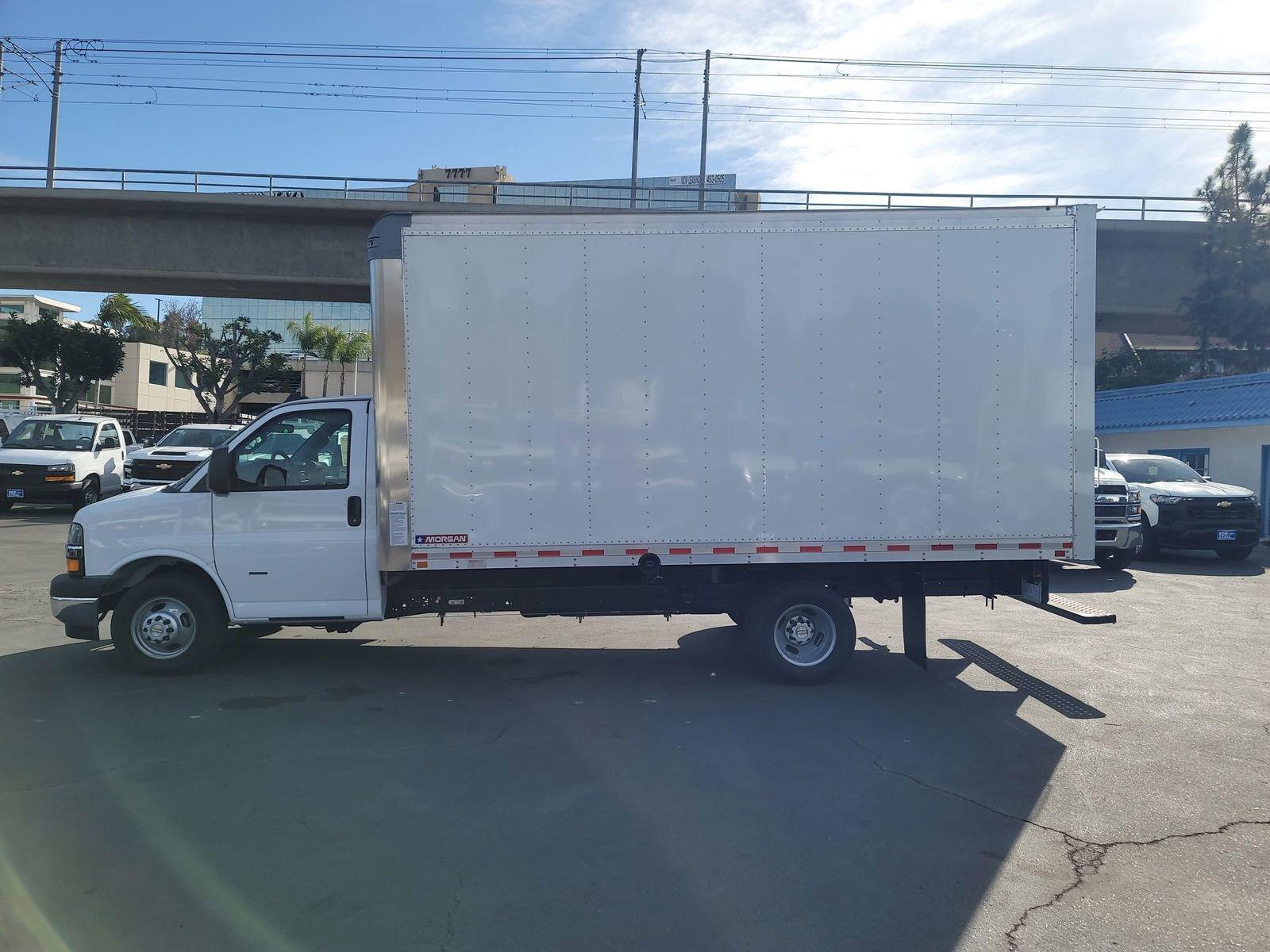 2024 Chevrolet Express Commercial Cutaway Vehicle Photo in LA MESA, CA 91942-8211