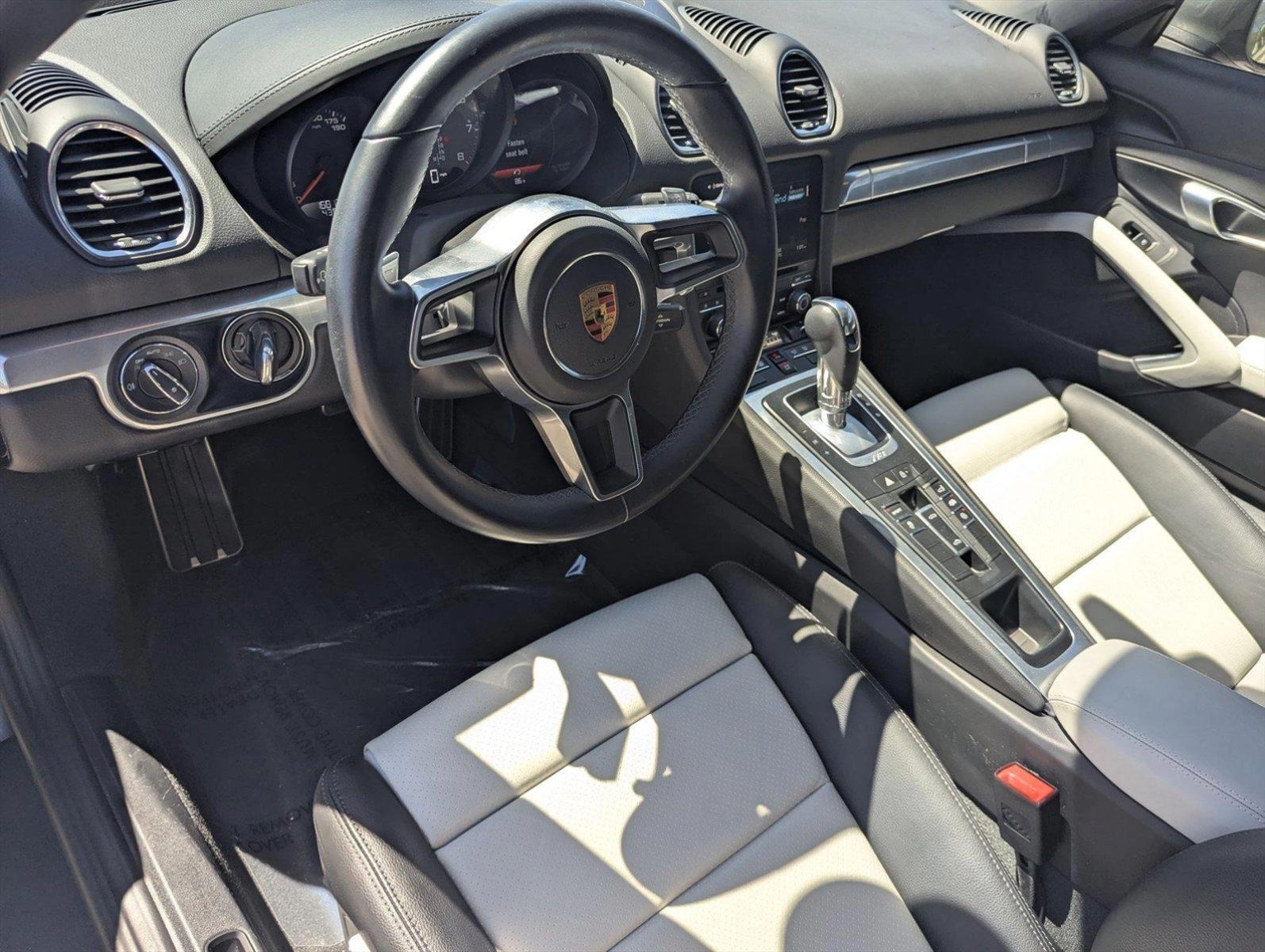 2020 Porsche 718 Boxster Vehicle Photo in Delray Beach, FL 33444