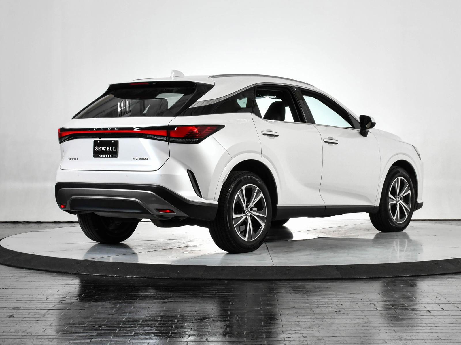 2024 Lexus RX 350 Vehicle Photo in DALLAS, TX 75235