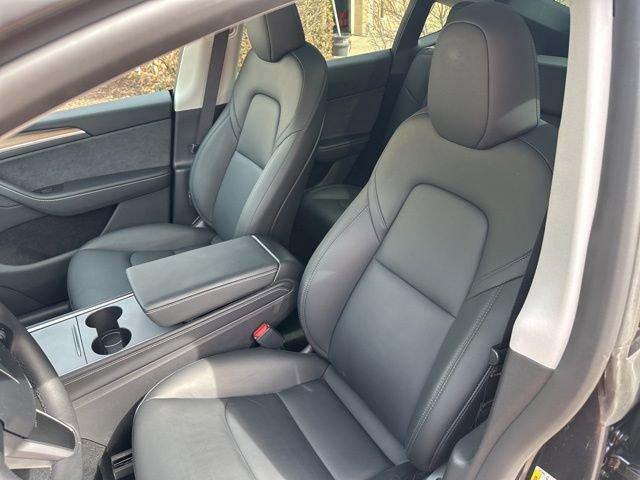 2024 Tesla Model Y Vehicle Photo in MEDINA, OH 44256-9631