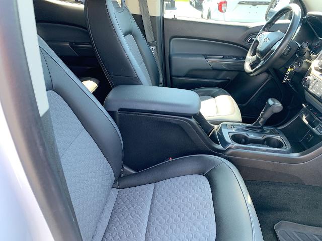2016 Chevrolet Colorado Vehicle Photo in MOON TOWNSHIP, PA 15108-2571