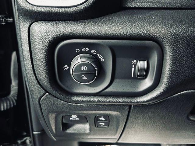 2023 Ram 1500 Vehicle Photo in MEDINA, OH 44256-9631