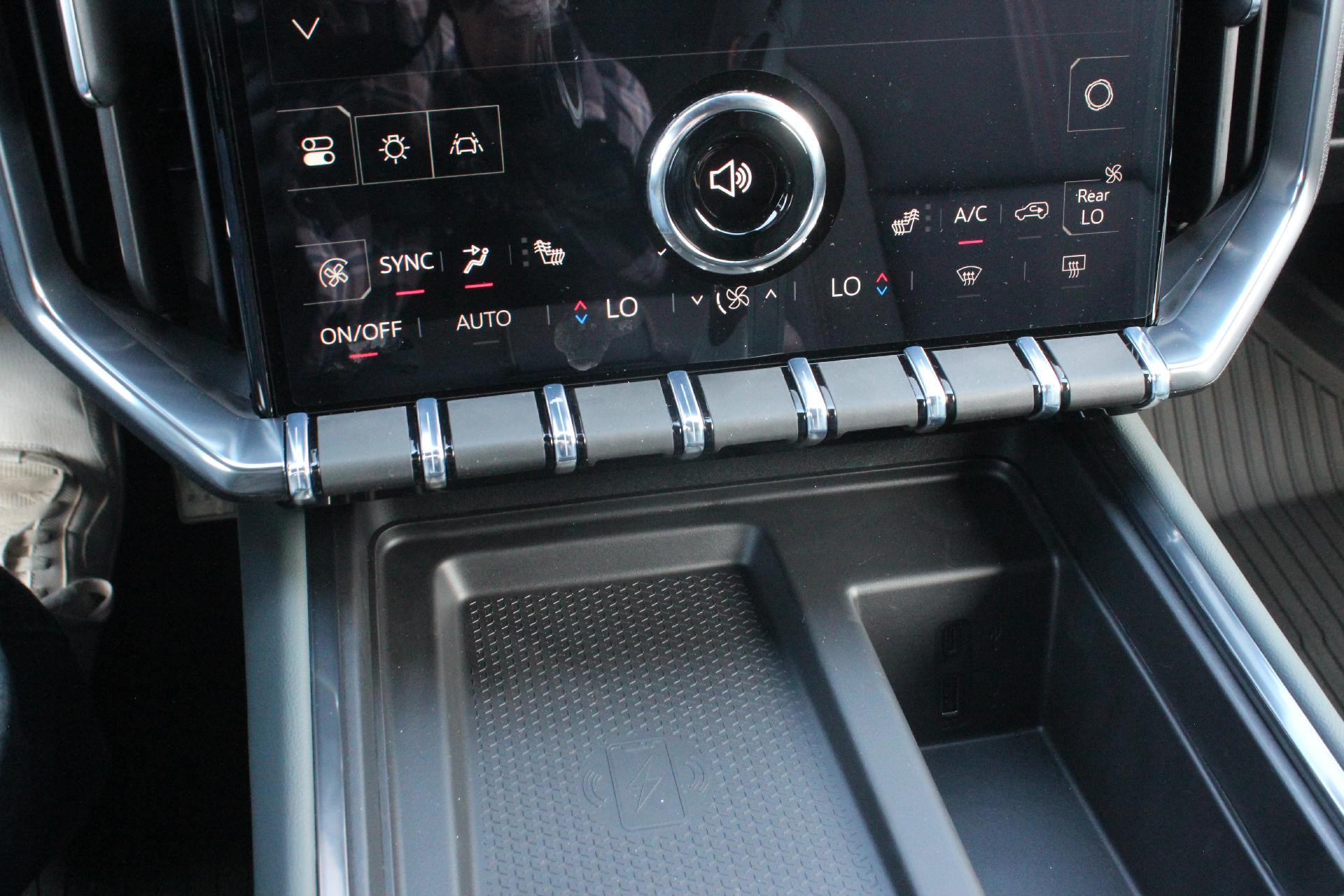 2025 GMC Acadia Vehicle Photo in AURORA, CO 80012-4011