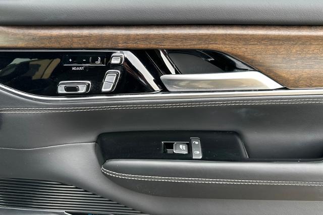 2022 Jeep Grand Wagoneer Vehicle Photo in SPOKANE, WA 99202-2191