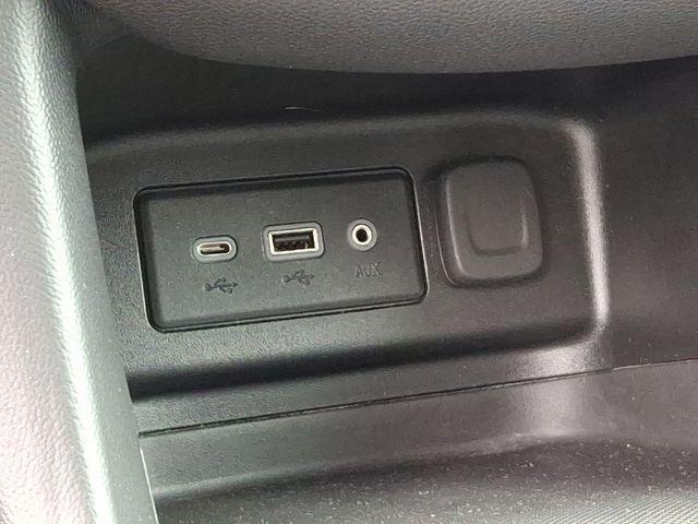 2020 Chevrolet Equinox Vehicle Photo in DANBURY, CT 06810-5034