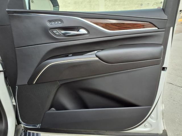 2021 Cadillac Escalade ESV Vehicle Photo in Tampa, FL 33612