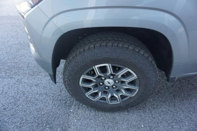 2025 Chevrolet Colorado Vehicle Photo in FAIRMONT, WV 26554-2318