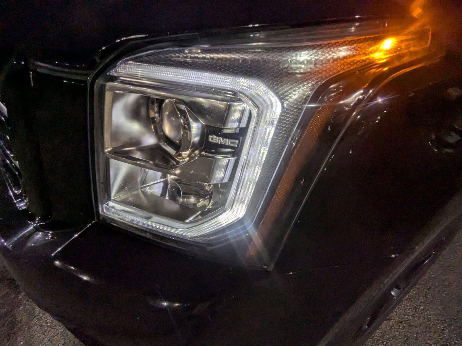 2020 GMC Yukon XL Vehicle Photo in Pembroke Pines , FL 33084