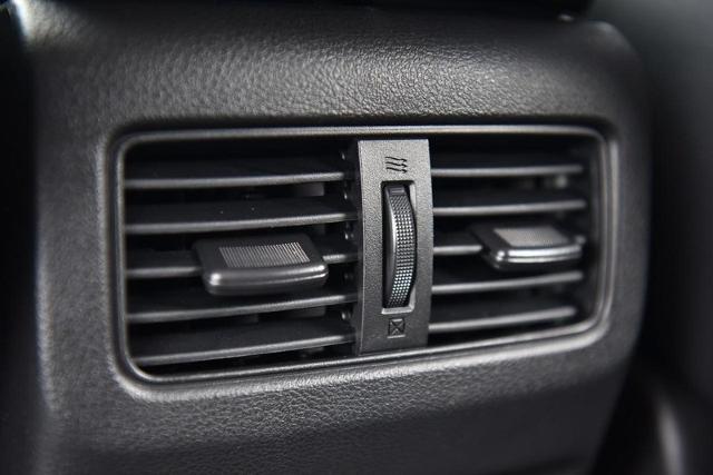 2024 Nissan Rogue Vehicle Photo in Ballwin, MO 63011