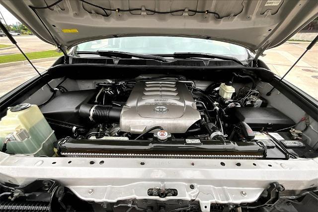 2008 Toyota Sequoia Vehicle Photo in Houston, TX 77007