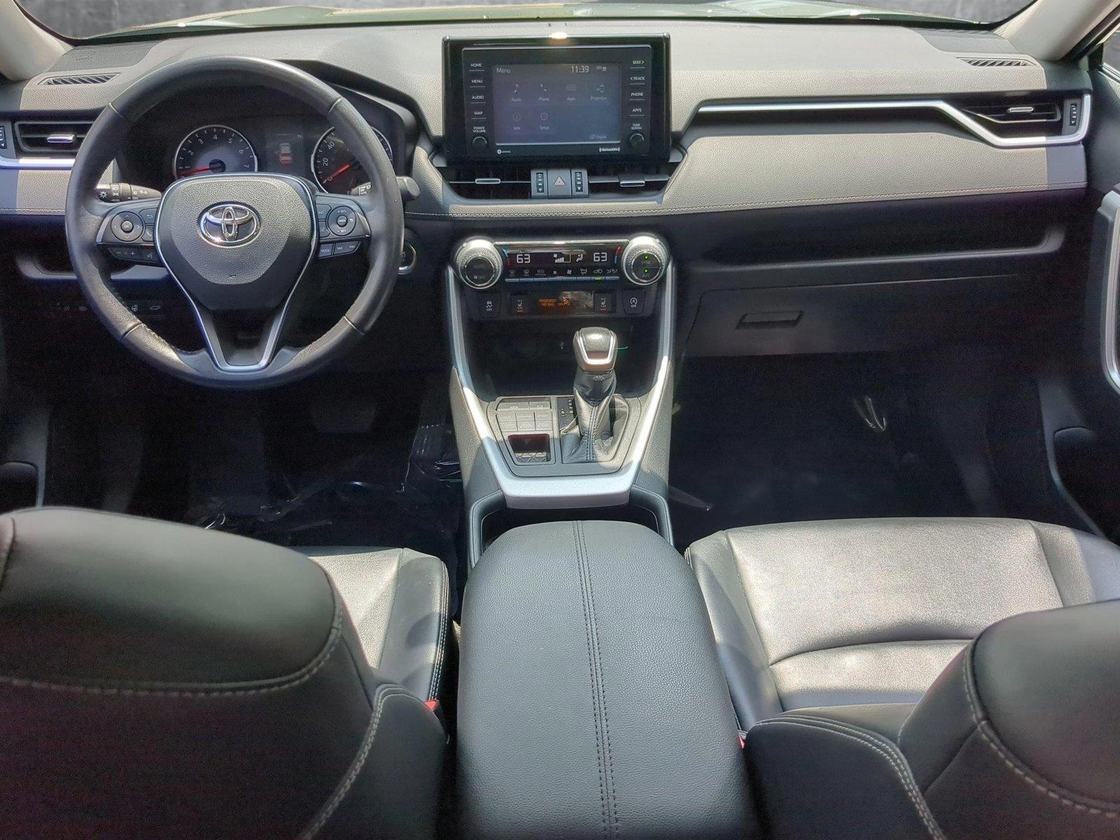 2020 Toyota RAV4 Vehicle Photo in West Palm Beach, FL 33417