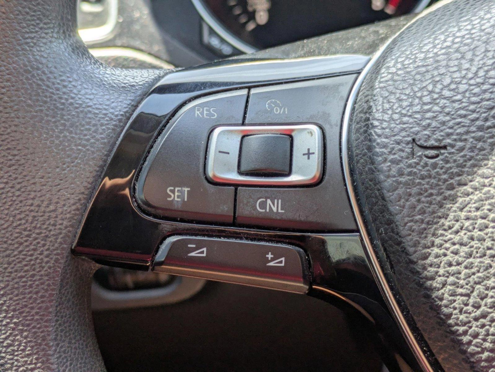 2018 Volkswagen Jetta Vehicle Photo in GREENACRES, FL 33463-3207