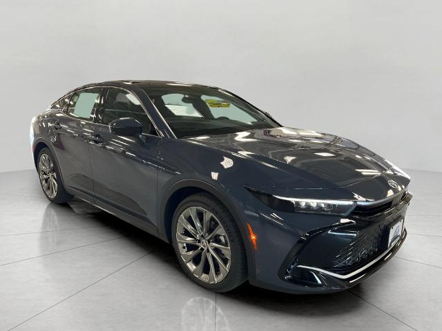 2025 Toyota Crown Vehicle Photo in Oshkosh, WI 54904