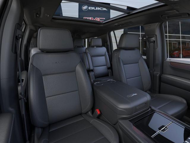 2025 GMC Yukon XL Vehicle Photo in APPLETON, WI 54914-8833