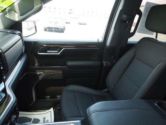 2023 Chevrolet Silverado 1500 Vehicle Photo in MADISON, IN 47250-1611