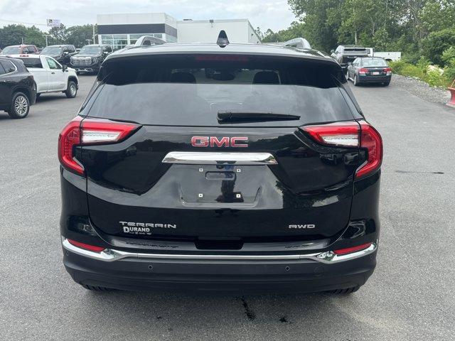 2024 GMC Terrain Vehicle Photo in LEOMINSTER, MA 01453-2952