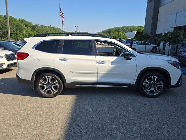 2024 Subaru Ascent Vehicle Photo in Pleasant Hills, PA 15236