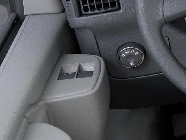 2025 Chevrolet Express Cutaway 4500 Vehicle Photo in PAWLING, NY 12564-3219