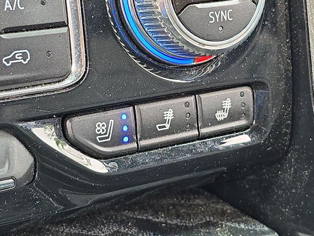 2023 GMC Yukon Vehicle Photo in Pleasant Hills, PA 15236