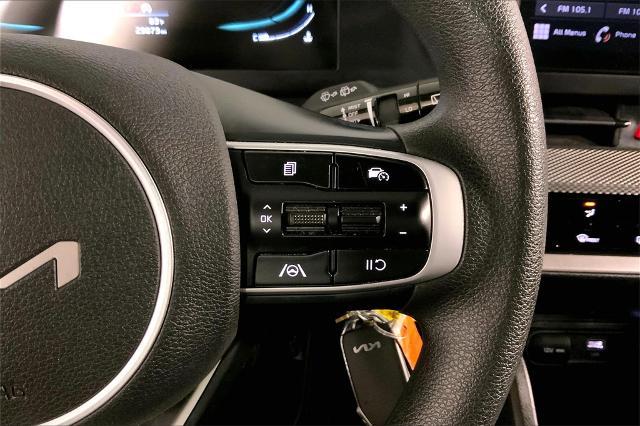 2023 Kia Sportage Vehicle Photo in Lees Summit, MO 64086
