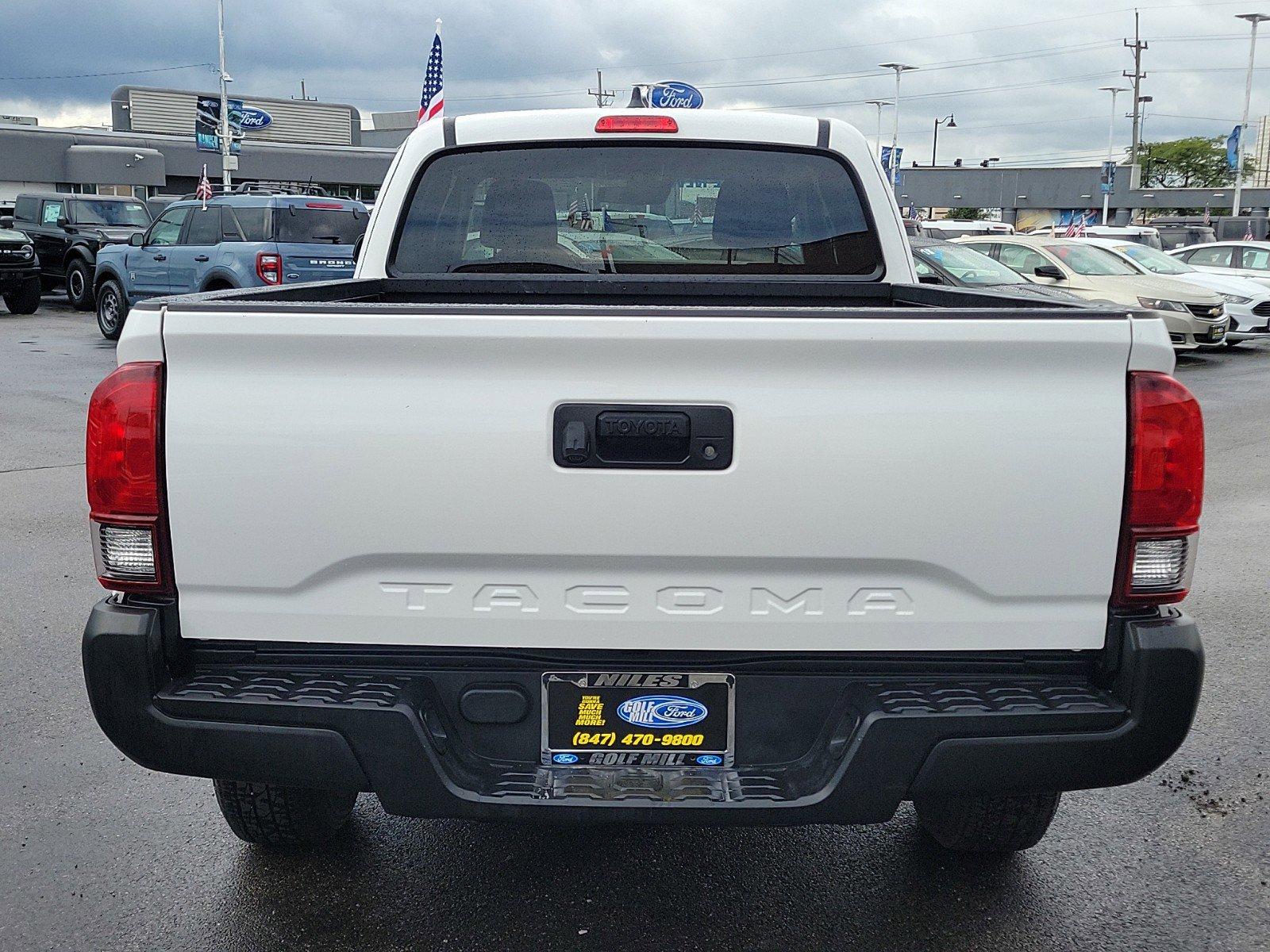 2023 Toyota Tacoma 2WD Vehicle Photo in Saint Charles, IL 60174