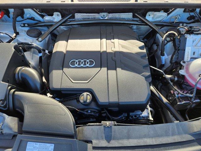 2024 Audi Q5 Vehicle Photo in HOUSTON, TX 77090