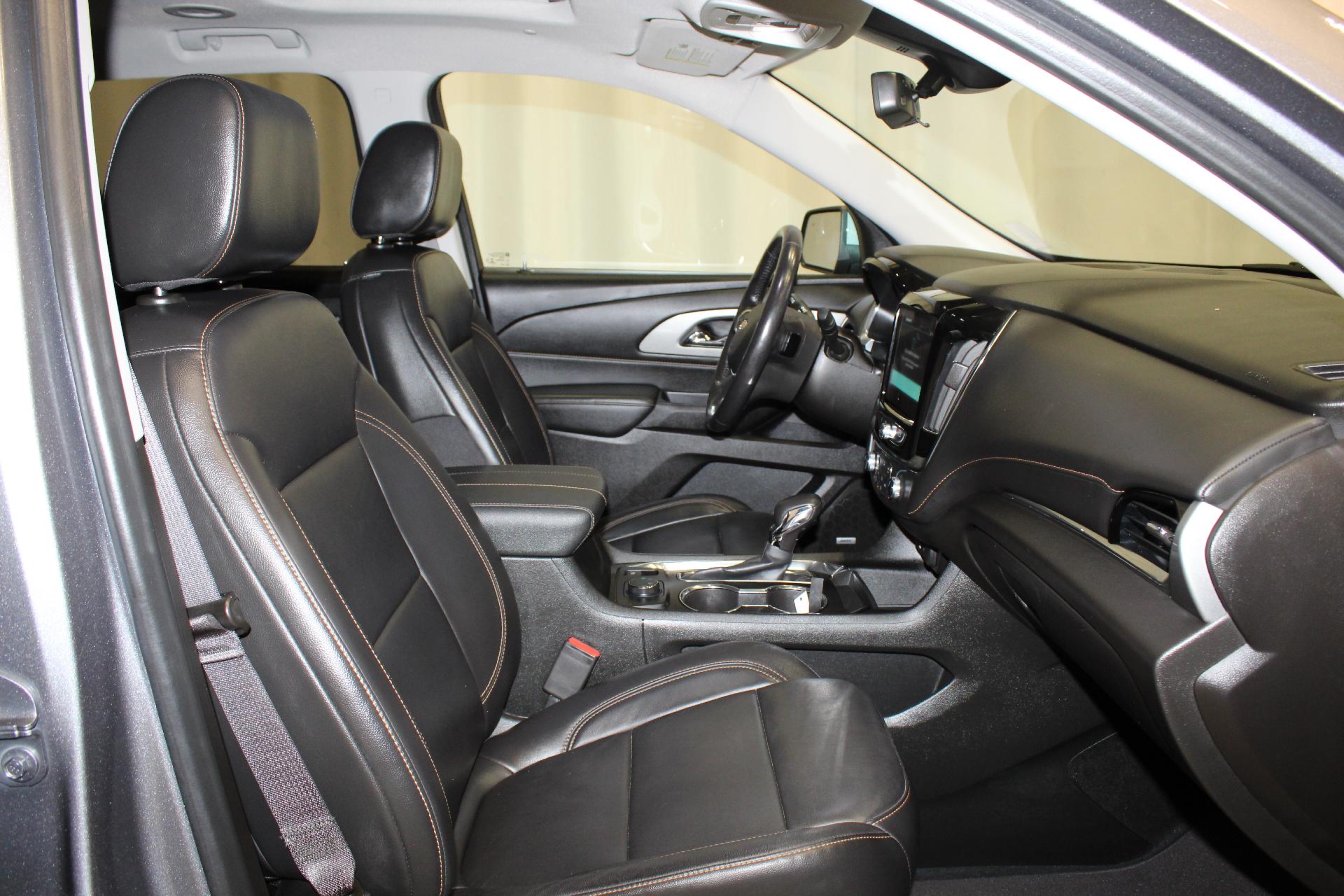 2021 Chevrolet Traverse Vehicle Photo in NORTHAMPTON, MA 01060-1120