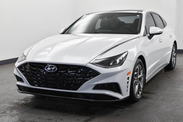 2021 Hyundai SONATA Vehicle Photo in Akron, OH 44320