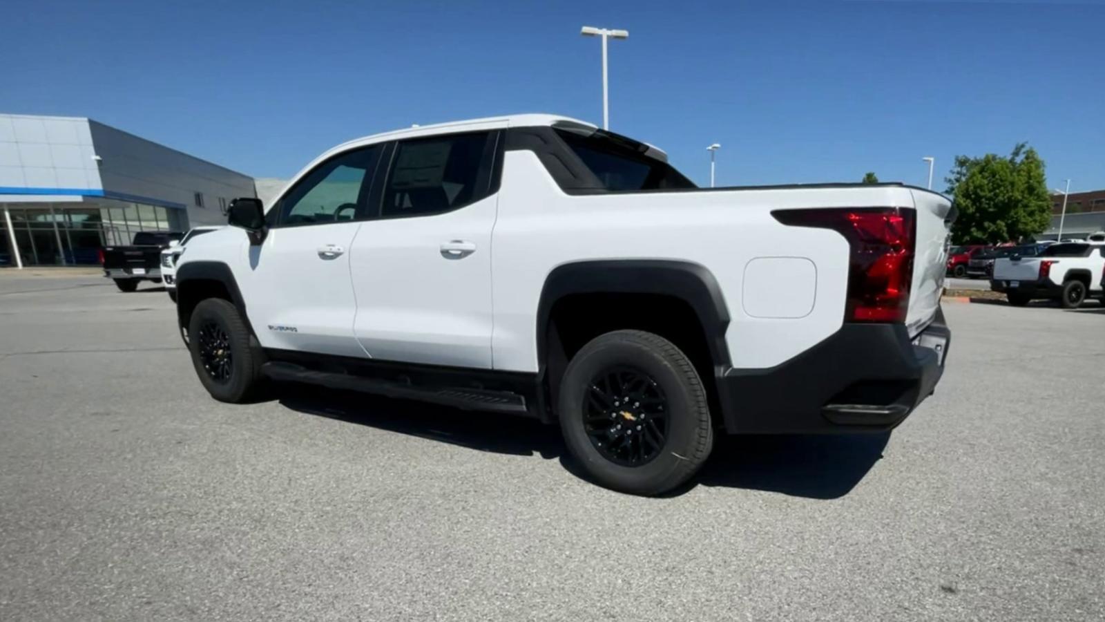 2024 Chevrolet Silverado EV Vehicle Photo in BENTONVILLE, AR 72712-4322