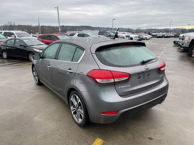 2016 Kia Forte 5-Door Vehicle Photo in PUYALLUP, WA 98371-4149