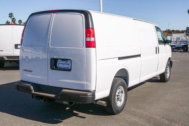 2025 Chevrolet Express Cargo Van Vehicle Photo in VENTURA, CA 93003-8585