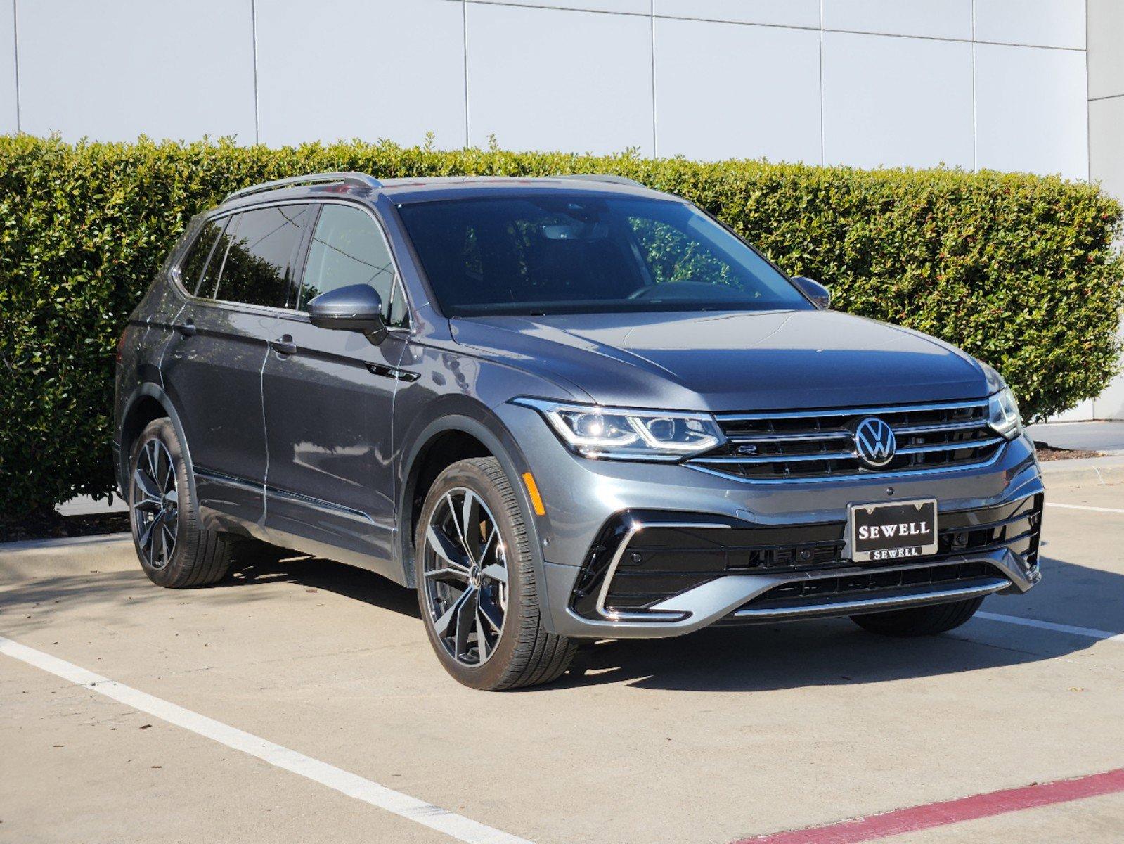 2023 Volkswagen Tiguan Vehicle Photo in MCKINNEY, TX 75070