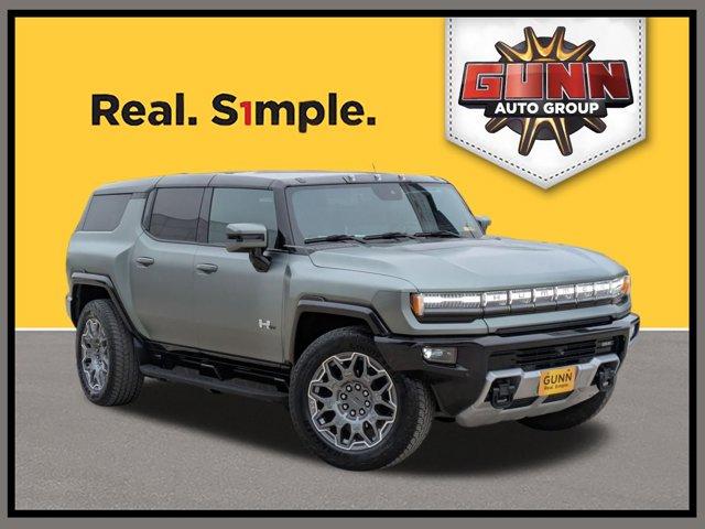 2024 GMC HUMMER EV SUV Vehicle Photo in SELMA, TX 78154-1459