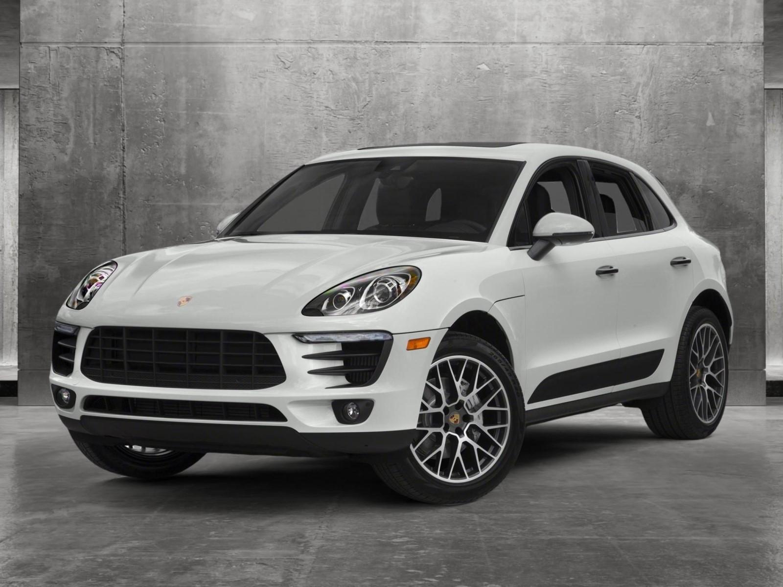 2018 Porsche Macan Vehicle Photo in Tampa, FL 33614
