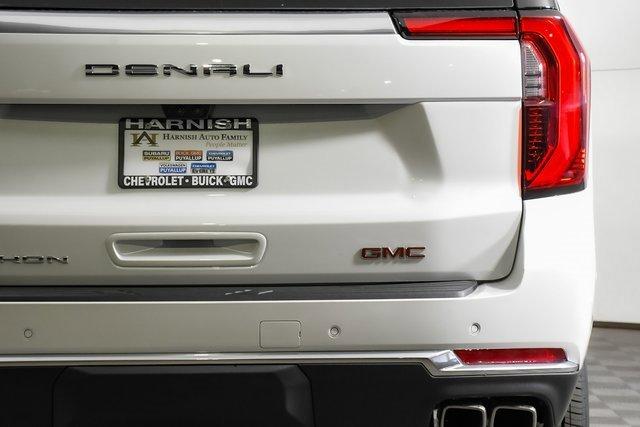 2025 GMC Yukon XL Vehicle Photo in PUYALLUP, WA 98371-4149