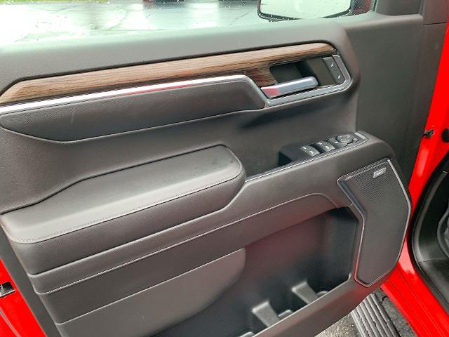 2022 Chevrolet Silverado 1500 Vehicle Photo in MOON TOWNSHIP, PA 15108-2571
