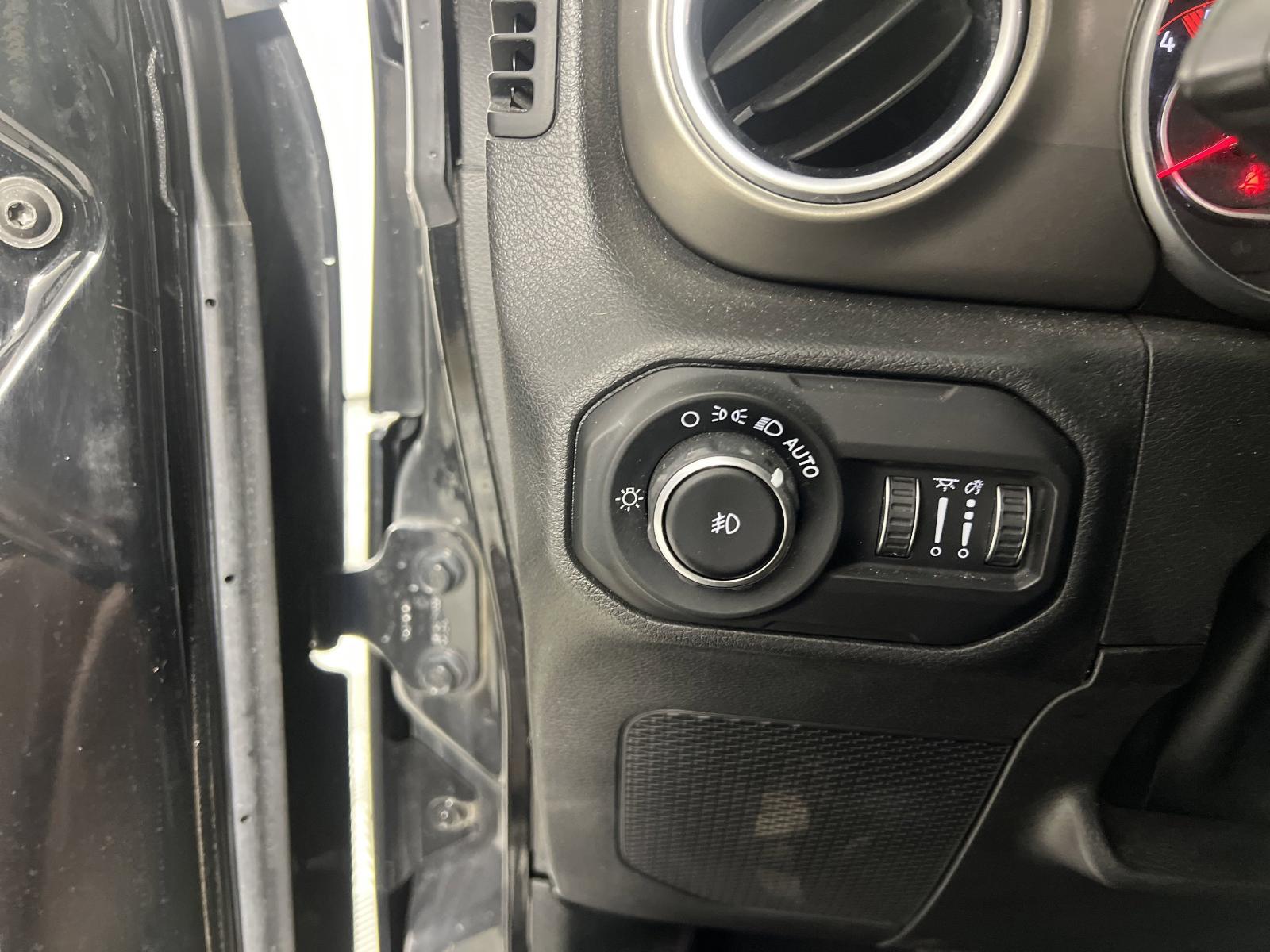 2021 Jeep Wrangler Vehicle Photo in GEORGETOWN, TX 78626-7508