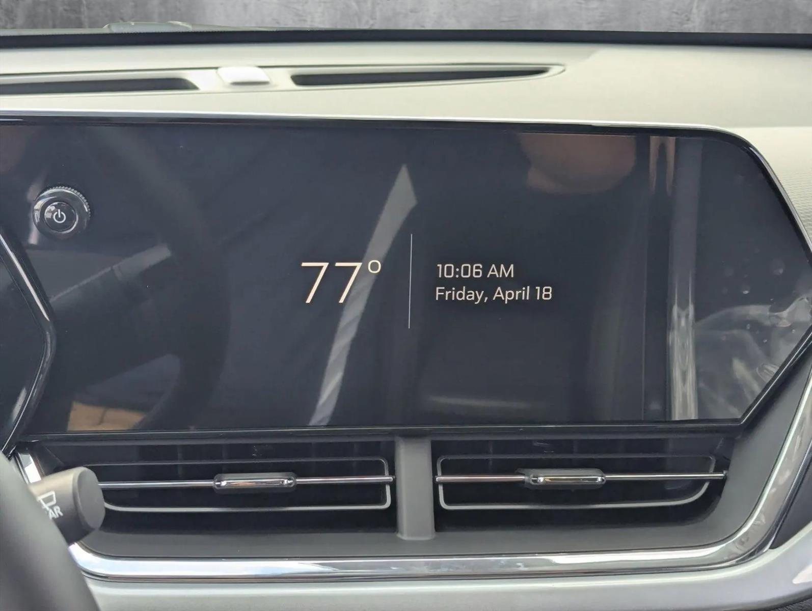 2025 Chevrolet Trax Vehicle Photo in PEMBROKE PINES, FL 33024-6534