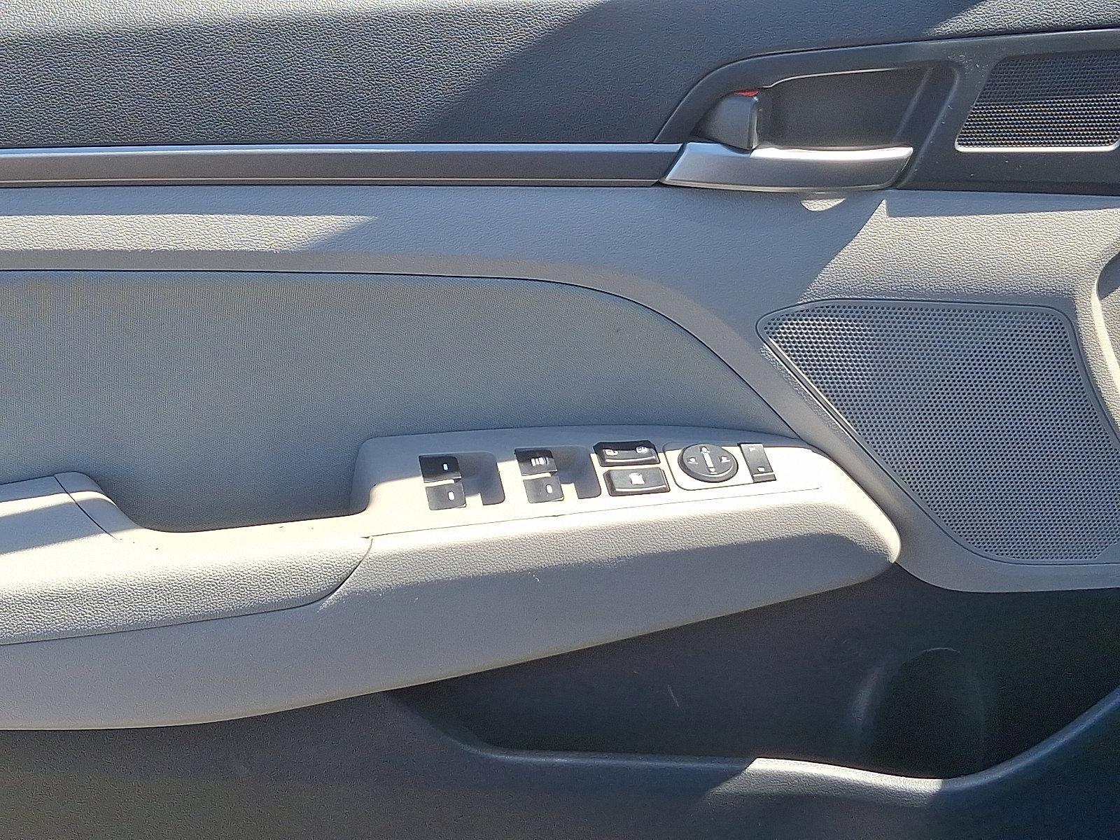 2017 Hyundai ELANTRA Vehicle Photo in Trevose, PA 19053
