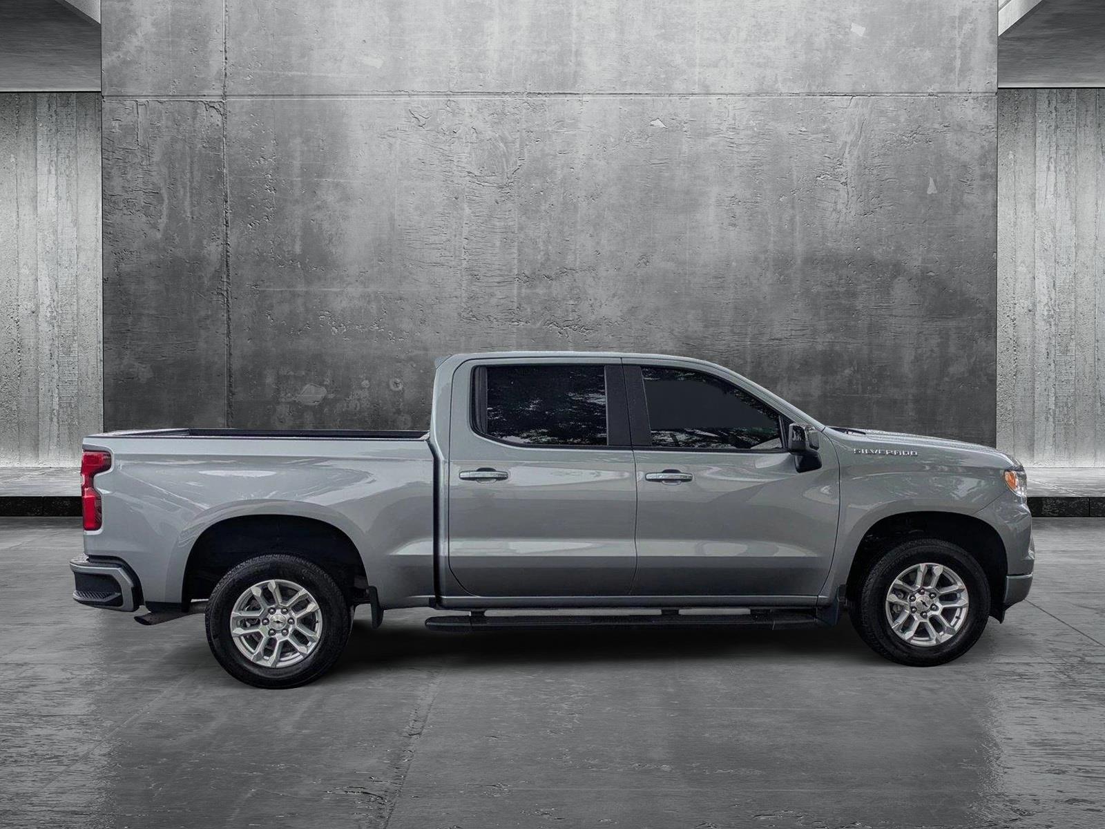 2024 Chevrolet Silverado 1500 Vehicle Photo in GREENACRES, FL 33463-3207