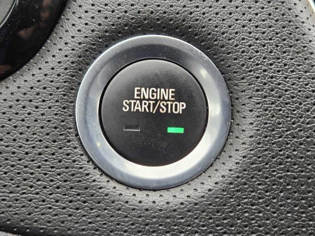 2023 Cadillac XT5 Vehicle Photo in DENTON, TX 76210-9321